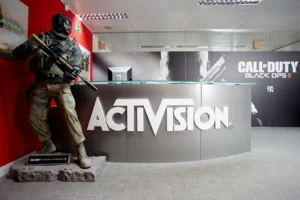 رئیس شرکت اکتیویژن کیست؟ [بررسی تاریخچه مدیریت Activision]