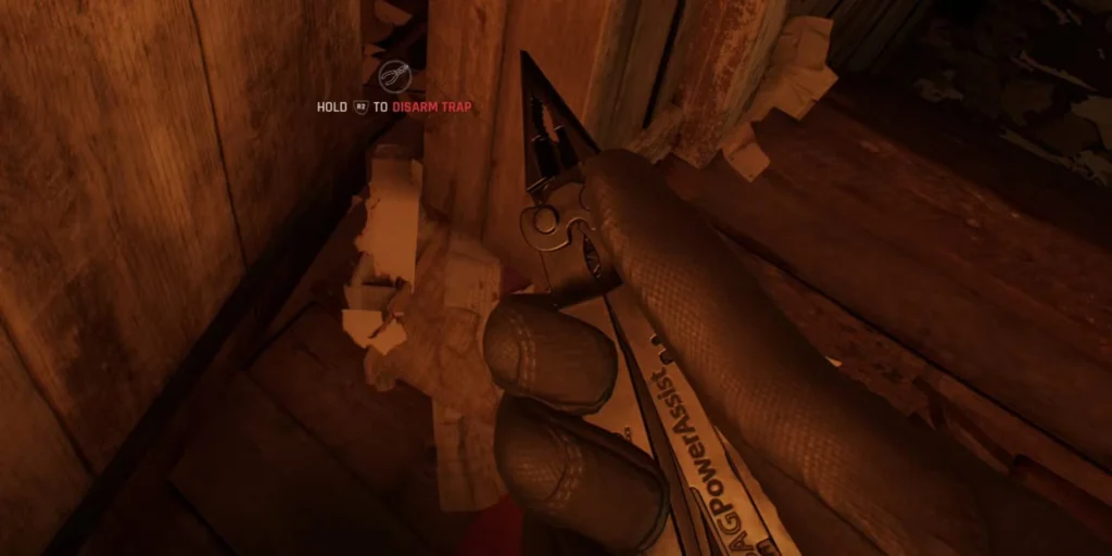 disarming-a-trap-in-ready-or-not
