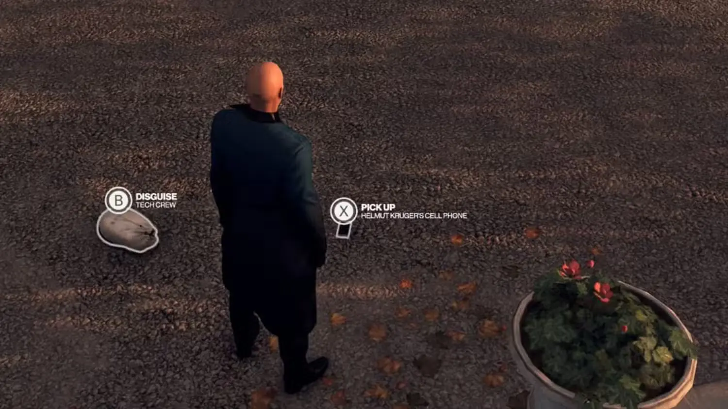 hitman-paris-helmut-kruger-s-phone