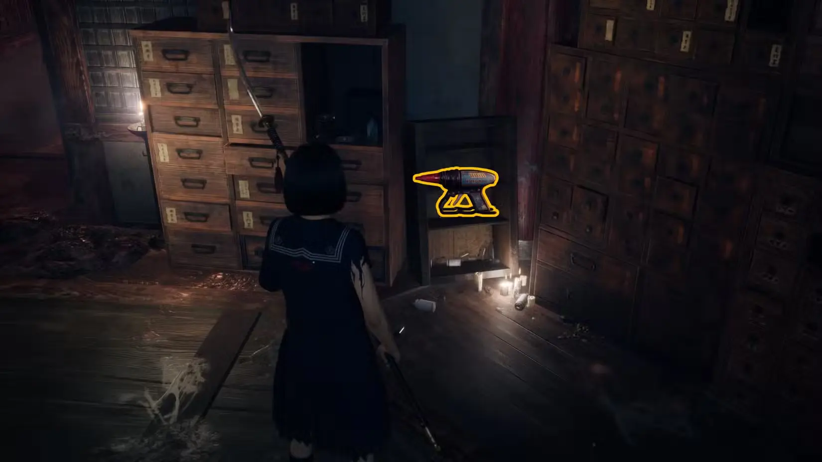 picking-up-laser-gun-memories-puzzle-silent-hill-f