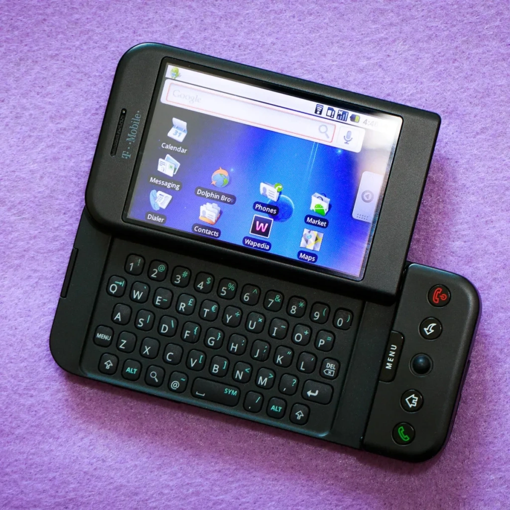 نخستین گوشی اندرویدی؛ HTC Dream / T-Mobile G1